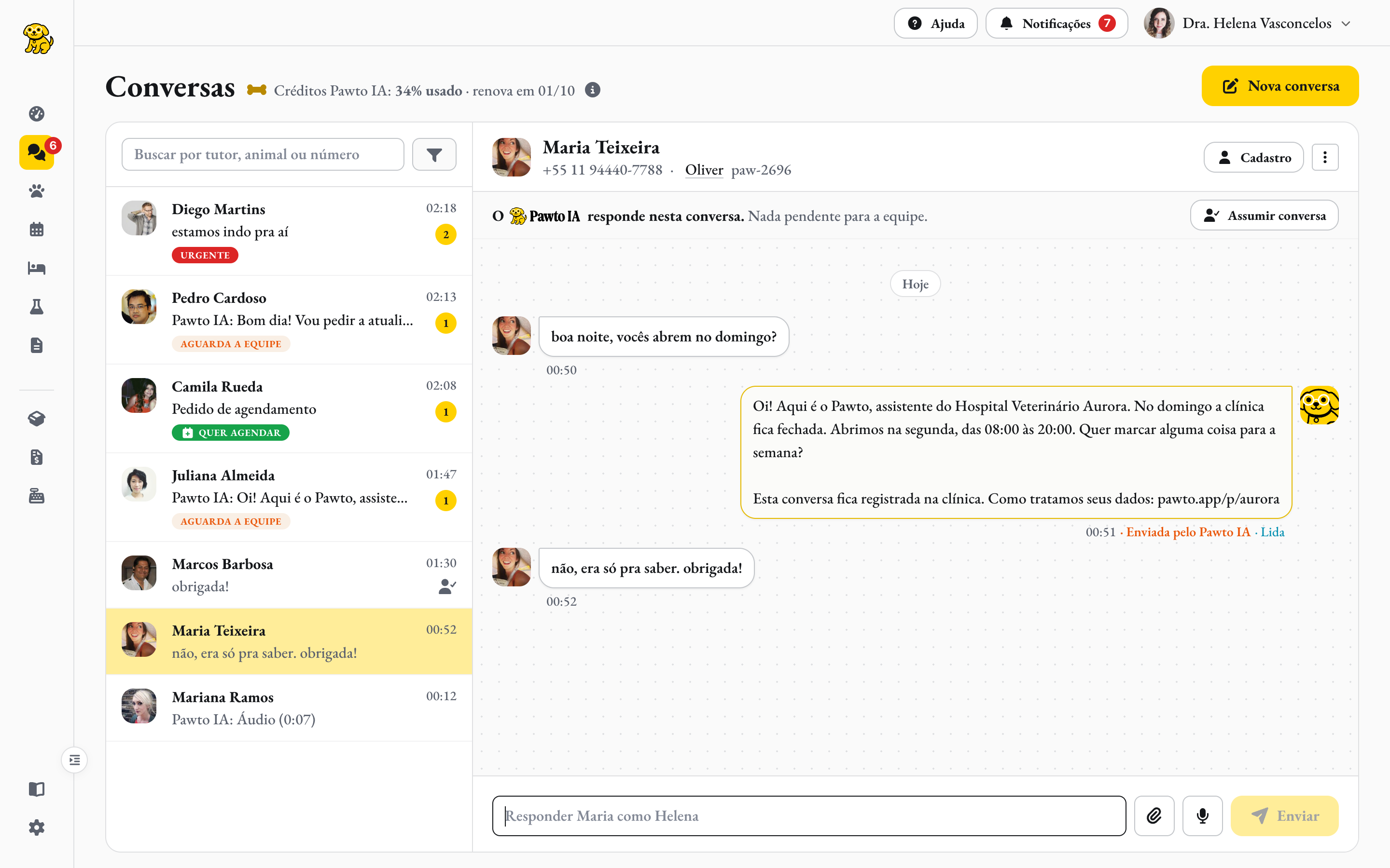 A caixa de entrada do Pawto Conversas: cada tutor com a foto, e o Pawto IA respondendo o horário de domingo