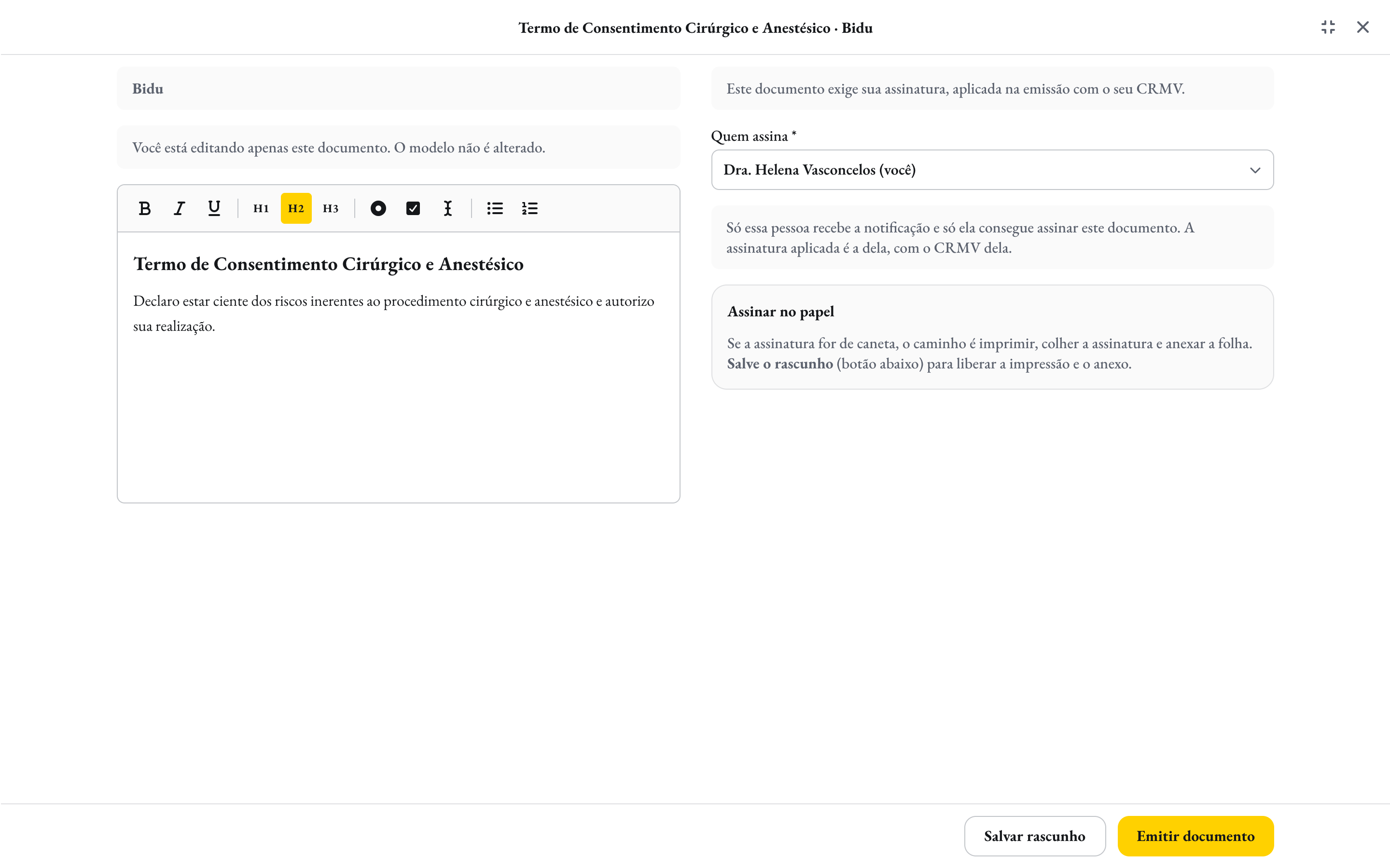 Um termo de consentimento sendo escrito no editor do Pawto Vet